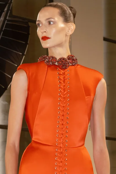Look 5